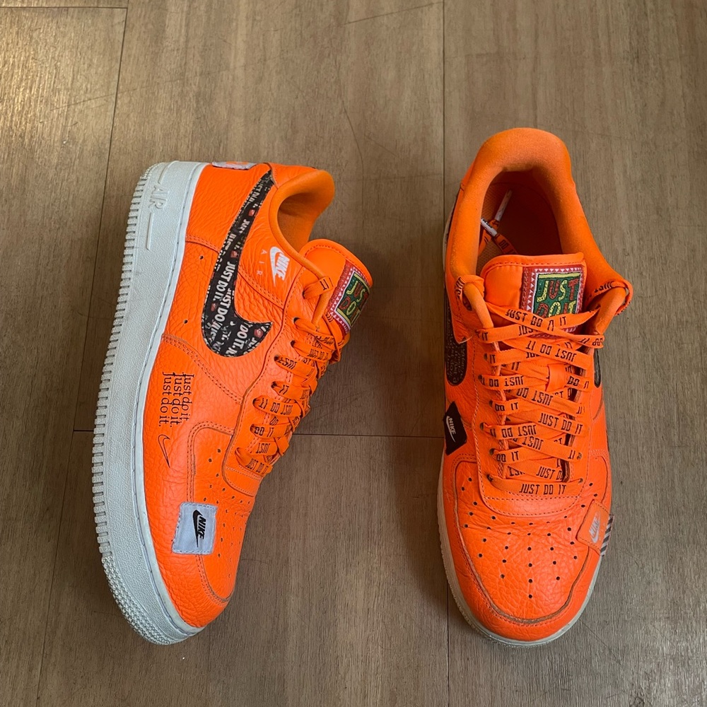 Air Force 1 low